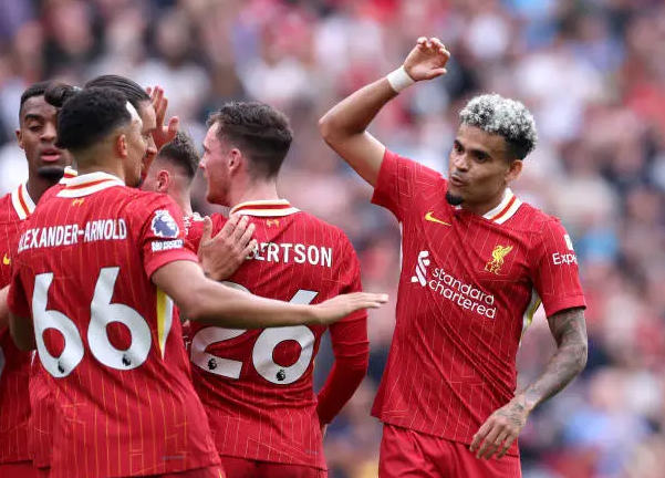 Dias’ varme form får Liverpool til at slå Bournemouth 3-0